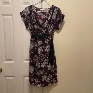 Motherhood Mathernity Dress in Burgundy / Grey / Black • Short Sleeve • Sash • M